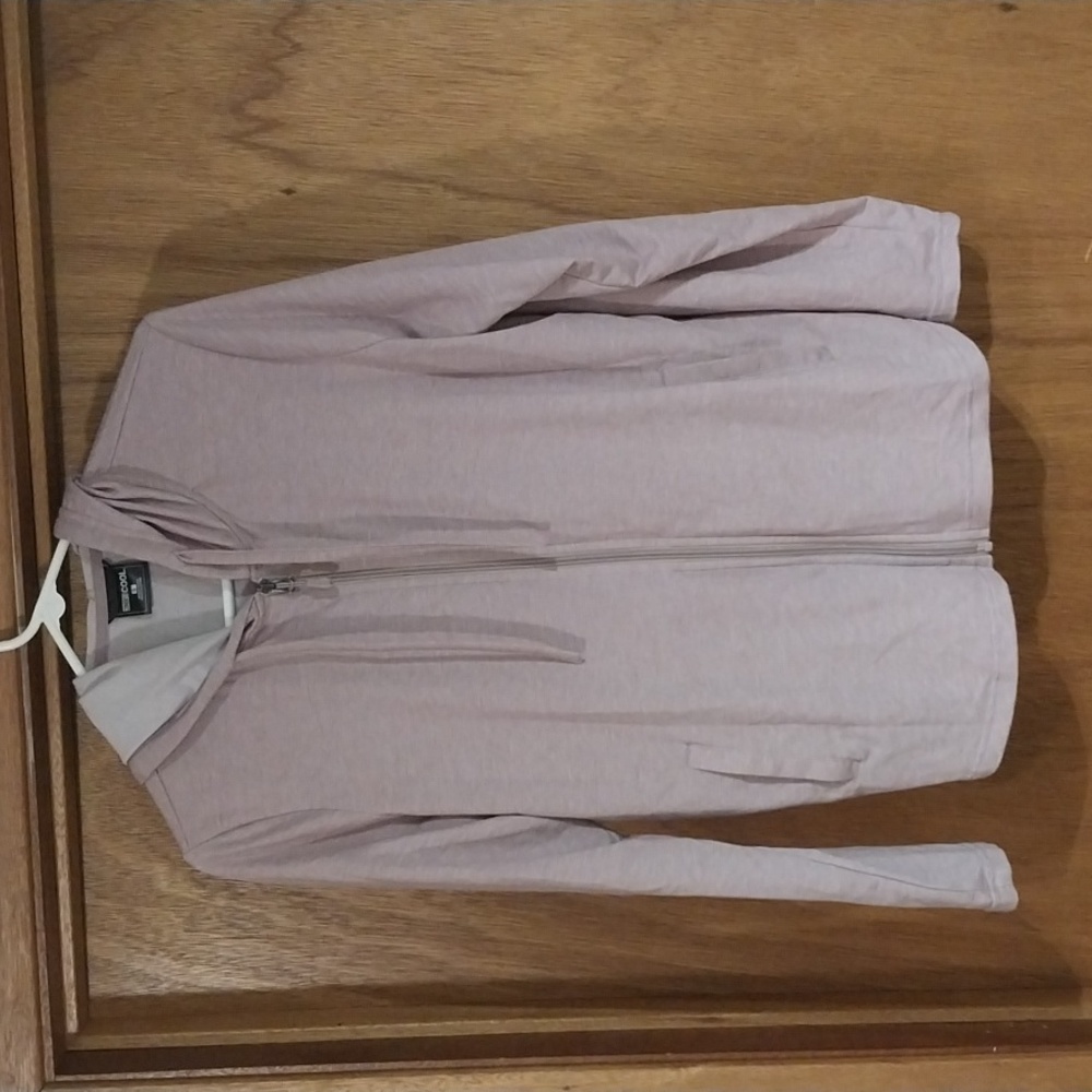 ***NEW never worn Women's 32° Cool Jacket